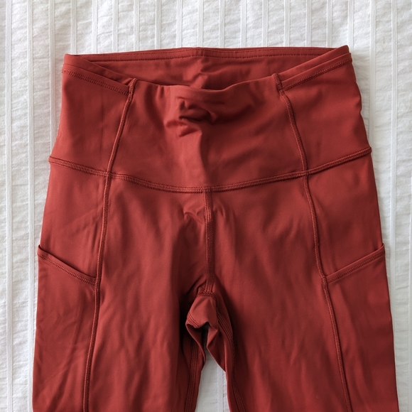 Lululemon Fast and Free Crop 19" - Picture 2 of 5